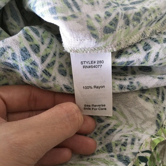 CAbi Green White Floral Faux Wrap Midi Dress 572 Rayon Blend Women's‎ Size S - Picture 8 of 8